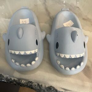 Shark-Themed Kids Sandals - Blue